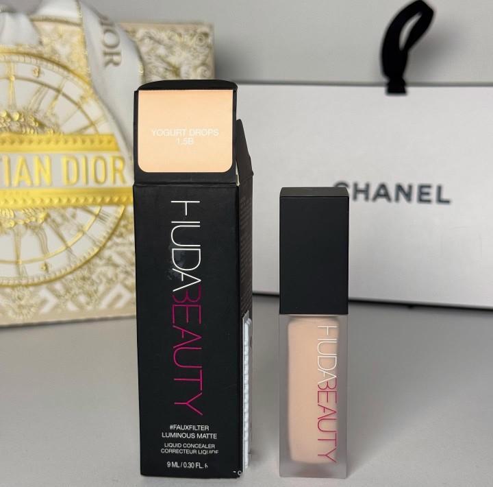 Huda Beauty Foundation